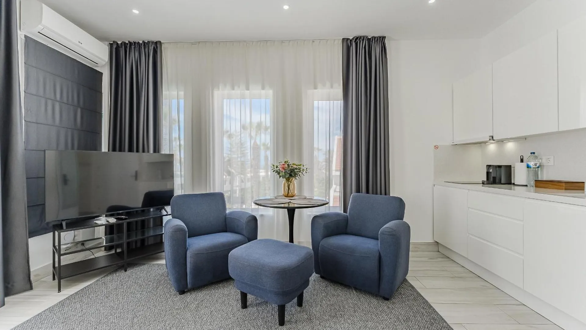 Gj Apartments Adults Only Las Americas Arona  Arona (Tenerife)
